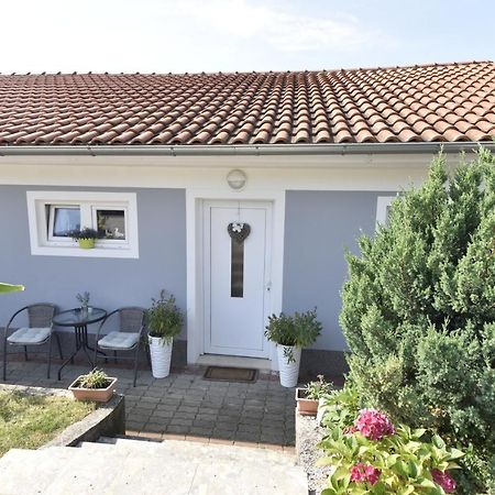 Lea Apartment Kastav Exterior photo